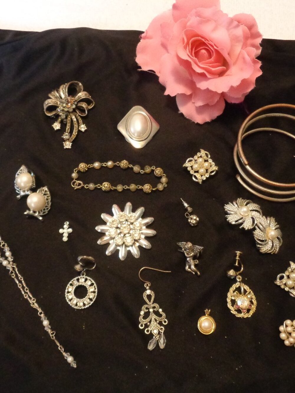 VINTAGE JEWELRY & PARTS PLUS PIECES LOT